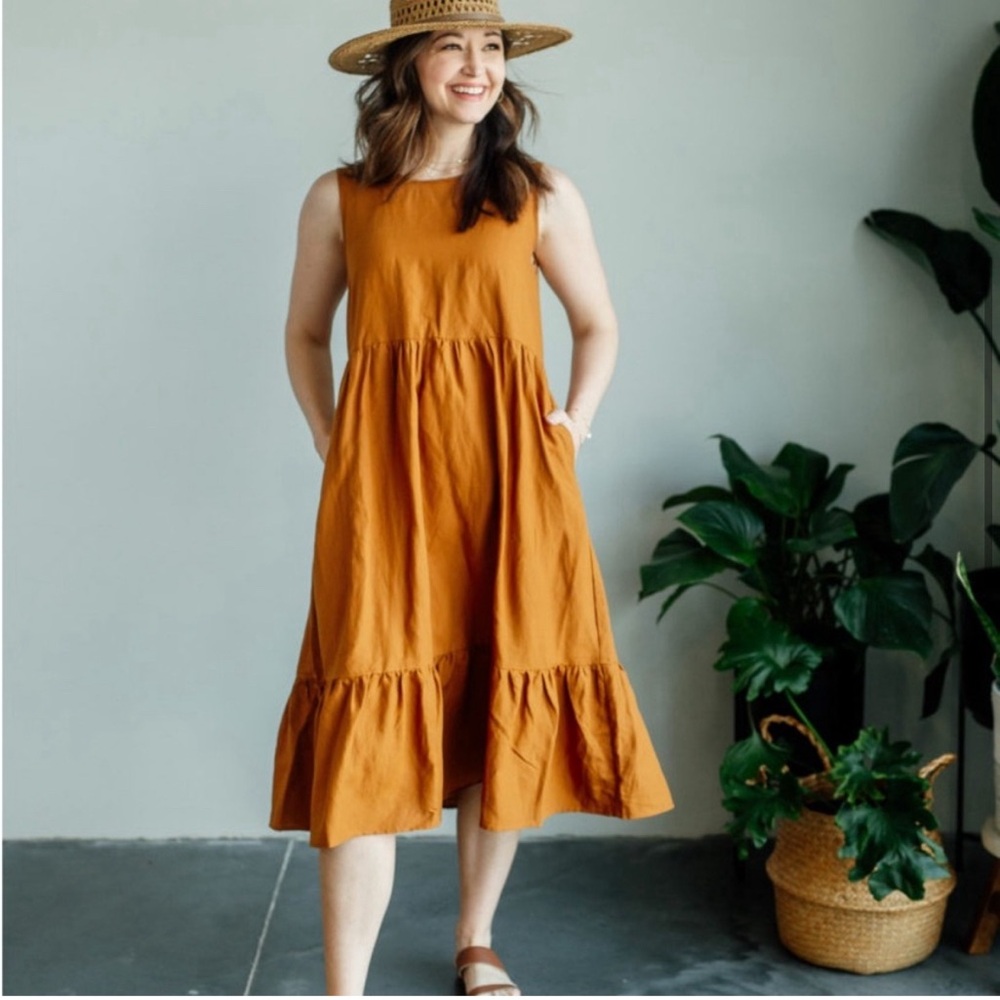 Tradlands Rust Orange Sleeveless Birdie Dress